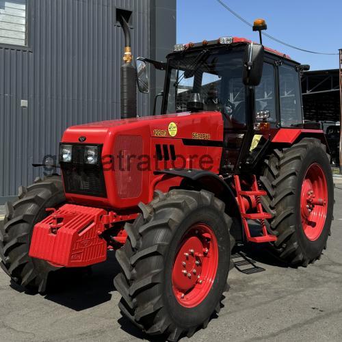 Belarus 1221.3 scheda tecnica e recensioni