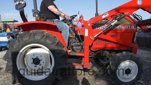 Hinomoto E2804 recensioni e scheda tecnica