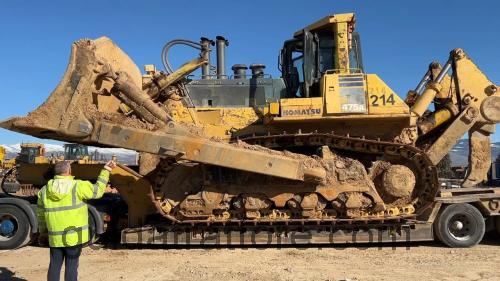 Komatsu D475 scheda tecnica 