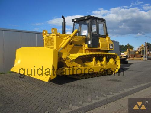 Komatsu D65E scheda tecnica e recensioni